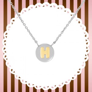 목걸이 MYBONBONS (마이본본) necklace in steel and gold LETTERS (H) 065010/008